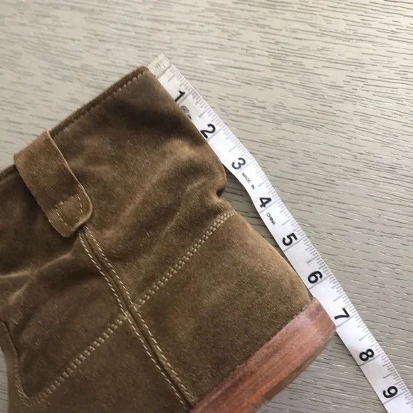 Isabel Marant Olive Suede Ankle Boots size 7